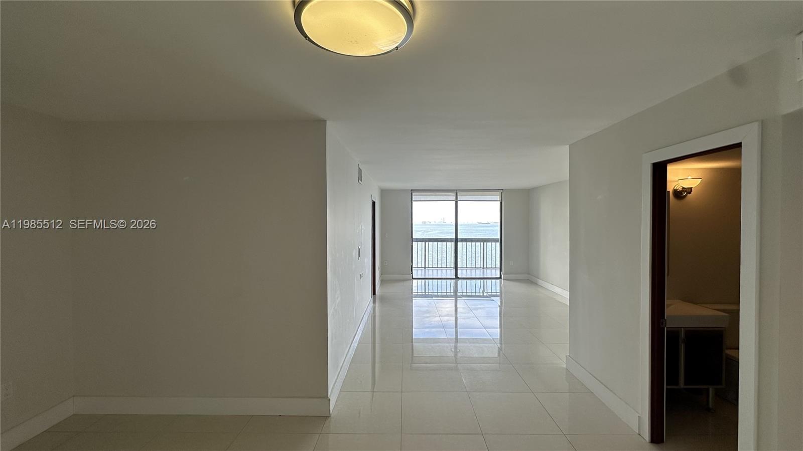 2333 Brickell Avenue, Unit 1009 Miami, FL 33129 - Photo 8 of 28