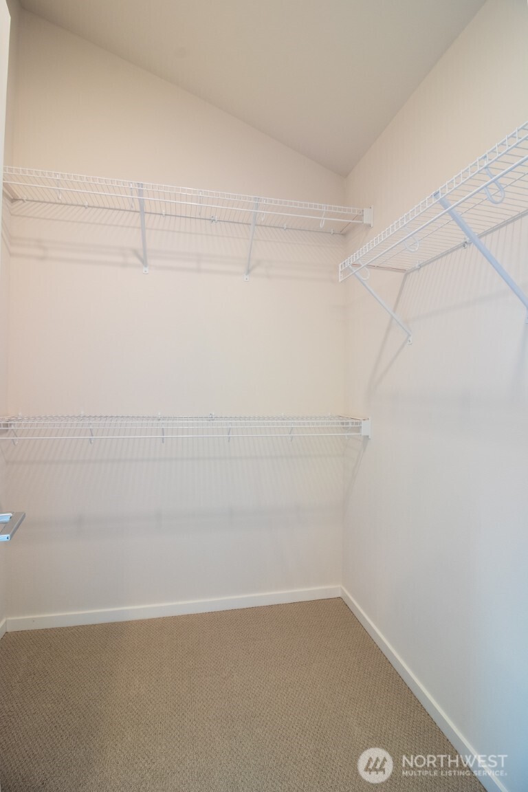 941 North 91st Street, Unit B Seattle, WA 98103 - Photo 18 of 20