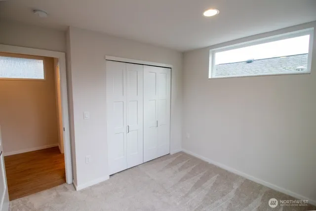 $3,300 | 941 North 91st Street, Unit B, Seattle, WA 98103