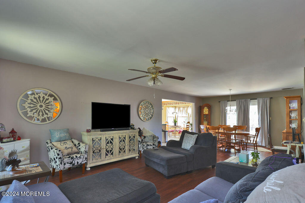 152 Mooring Road Manahawkin, NJ 08050 - Photo 1 of 38 1S1A8591-Edit