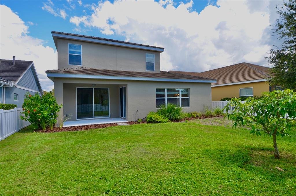 205 Cohosh Road Nokomis, FL 34275 - Photo 38 of 79 a front view of a house with a yard and garage