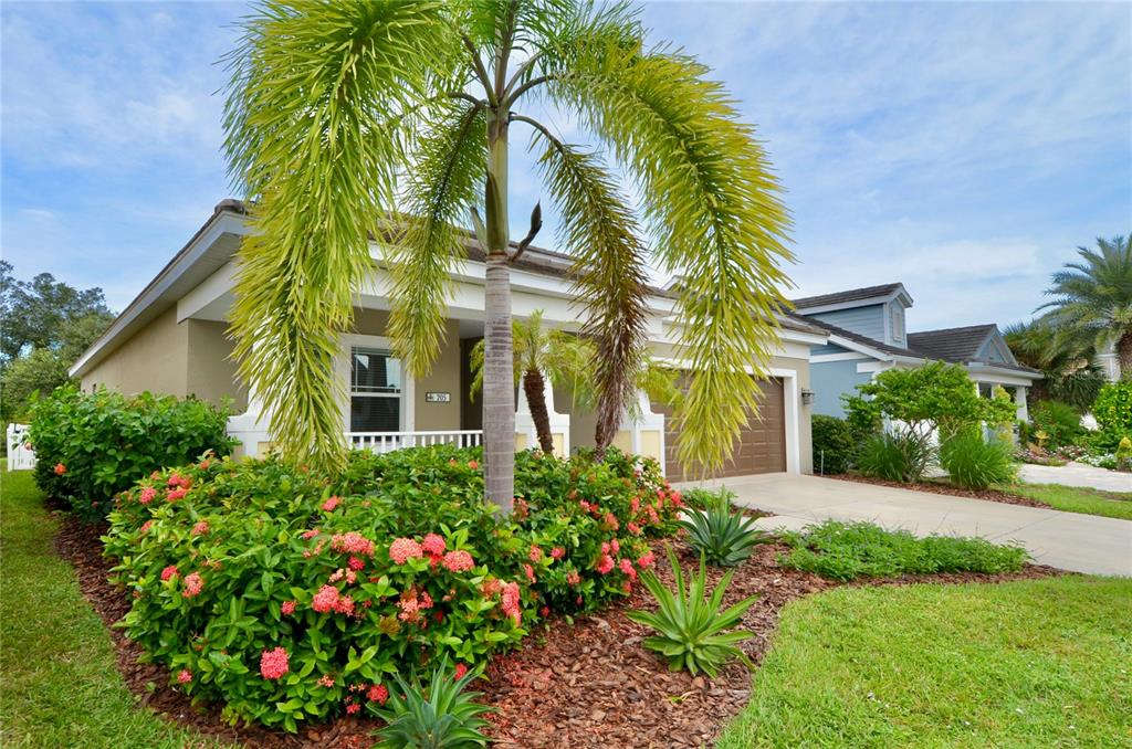 205 Cohosh Road Nokomis, FL 34275 - Photo 55 of 79 front view of a house