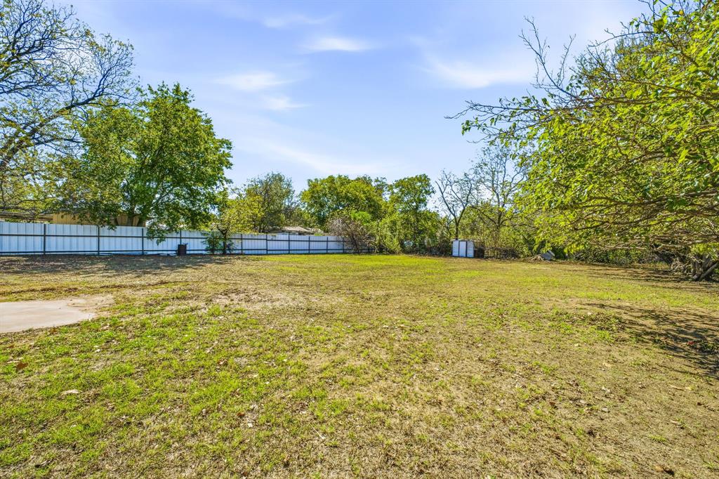 218 Rogan Street Gorman, TX 76454 - Photo 32 of 36 Gallery Image 32