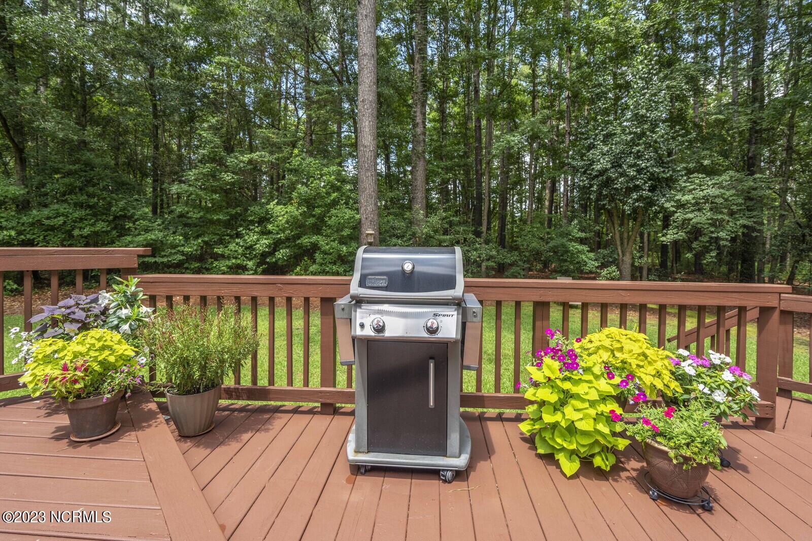 103 Pelican Bay Road Washington, NC 27889 - Photo 64 of 95 64_DSC06068_mls
