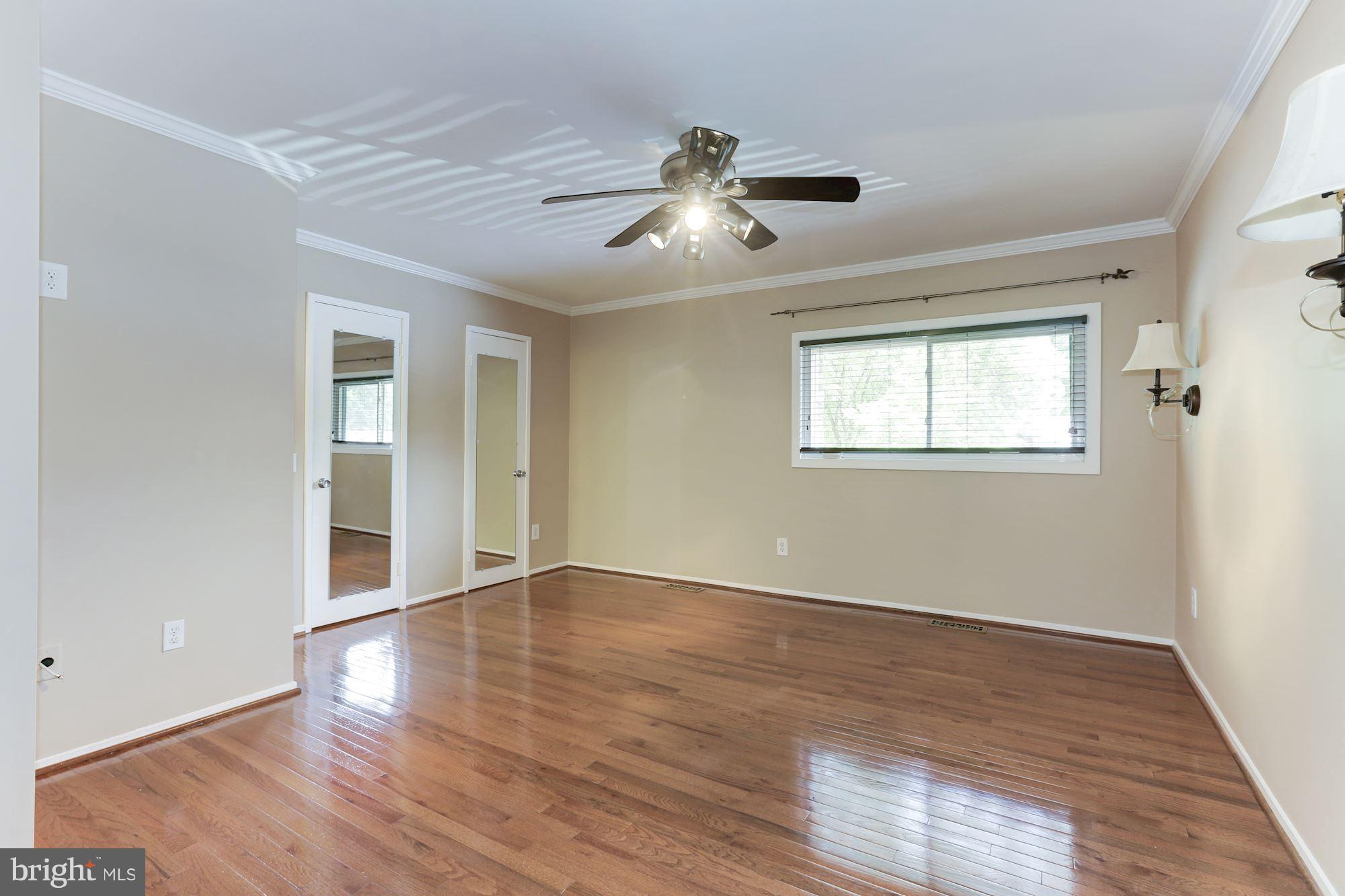 2254 Wheelwright Court Reston, VA 20191 - Photo 11 of 29 Bedroom (Master)