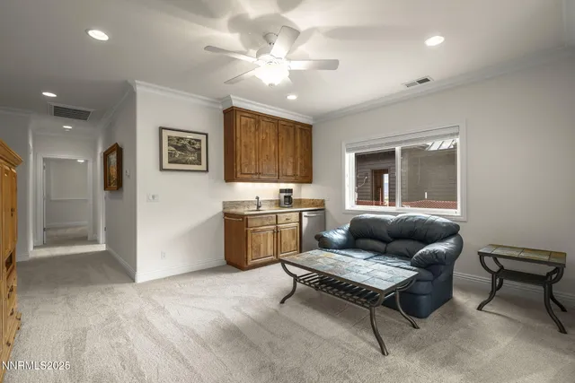 a view of livingroom with furniture
