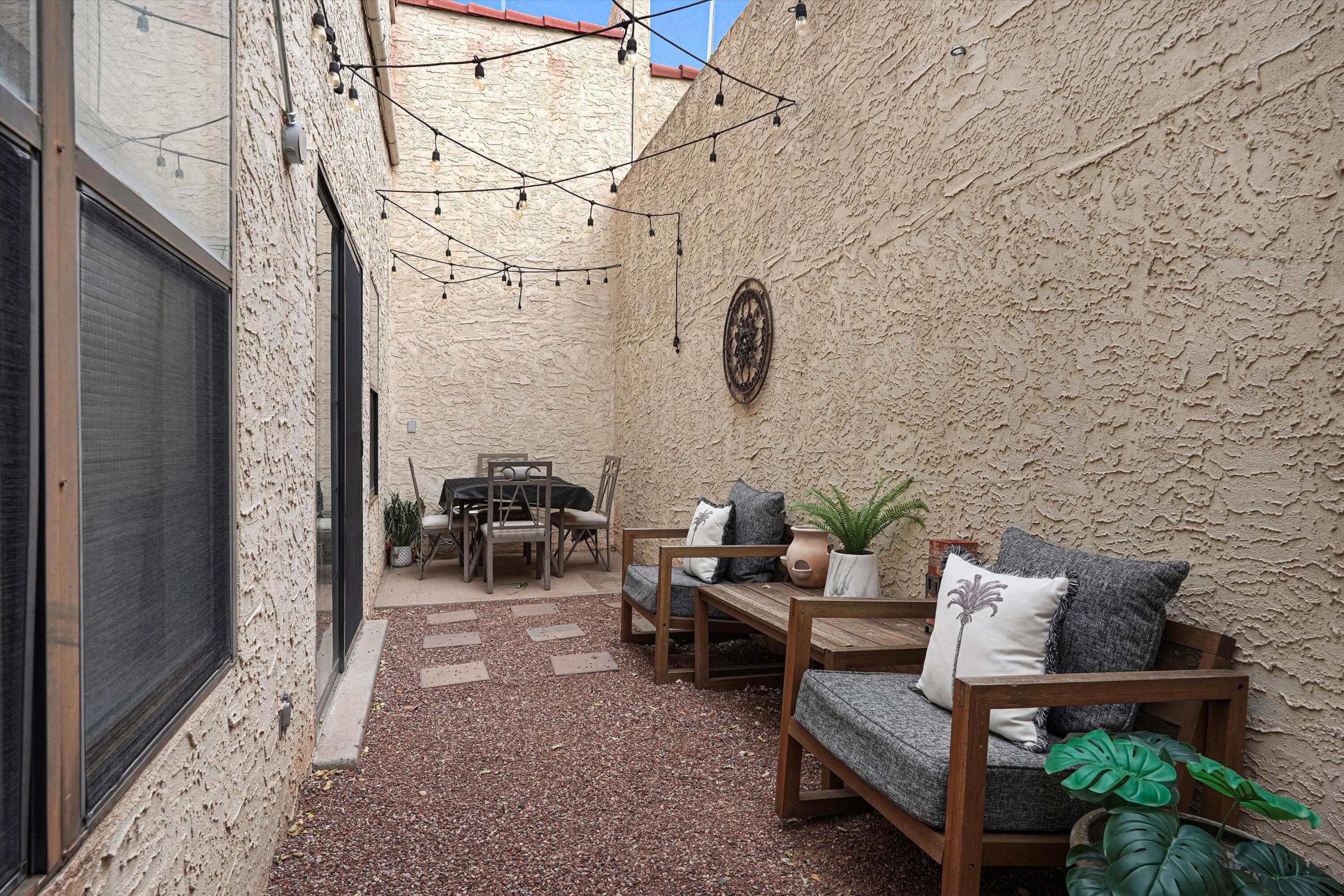 6213 Academy Ridge Court Northeast Albuquerque, NM 87111 - Photo 5 of 41 Gallery Image 5