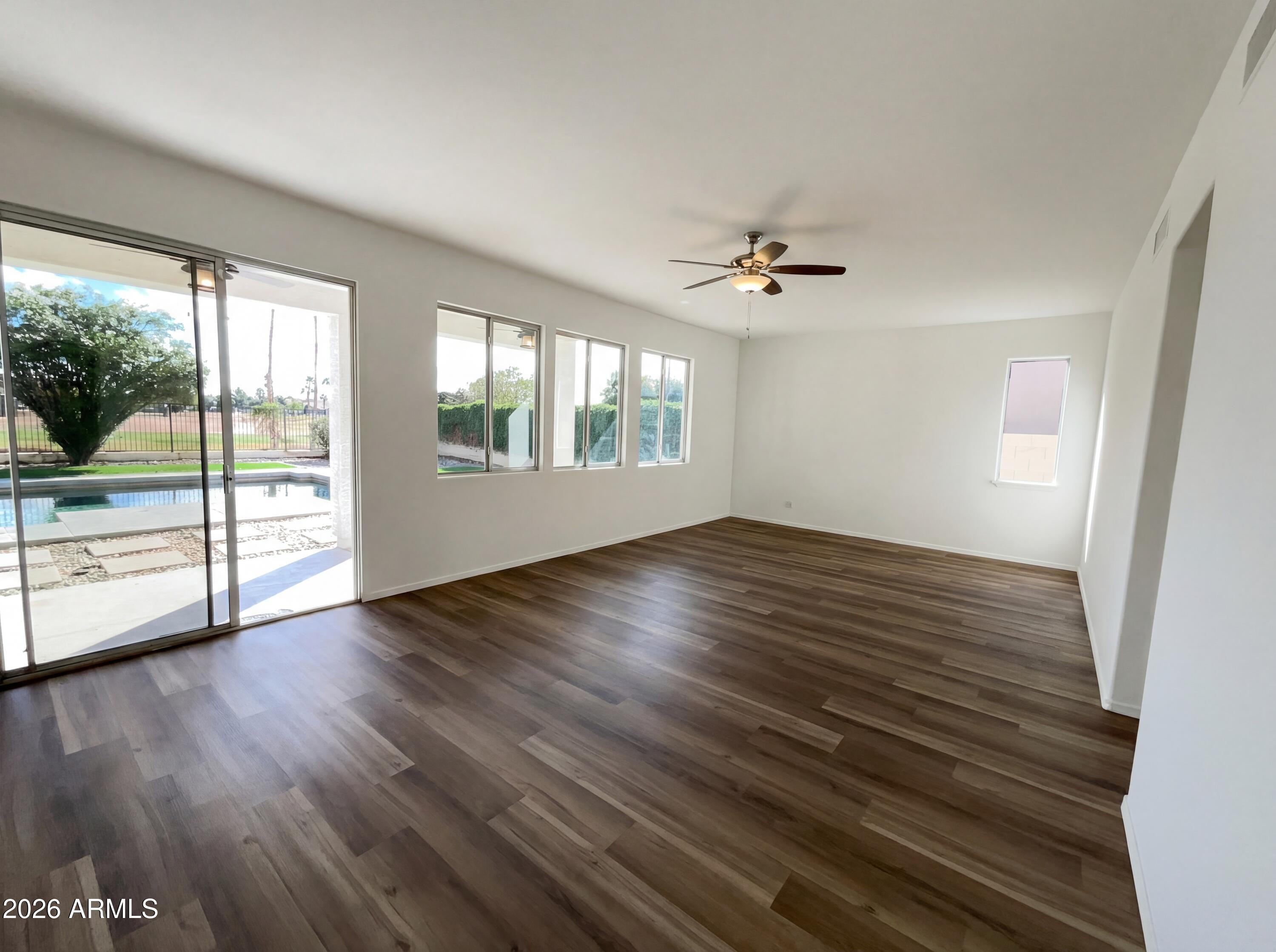 1105 South Portland Avenue Gilbert, AZ 85296 - Photo 13 of 32 listing_11