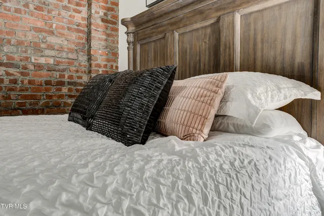 $2,750 | 809 State Street, Unit 301, Bristol, VA 24201