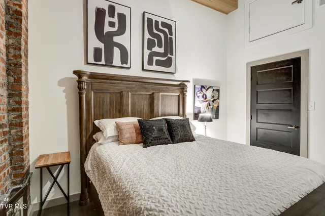 $2,750 | 809 State Street, Unit 301, Bristol, VA 24201