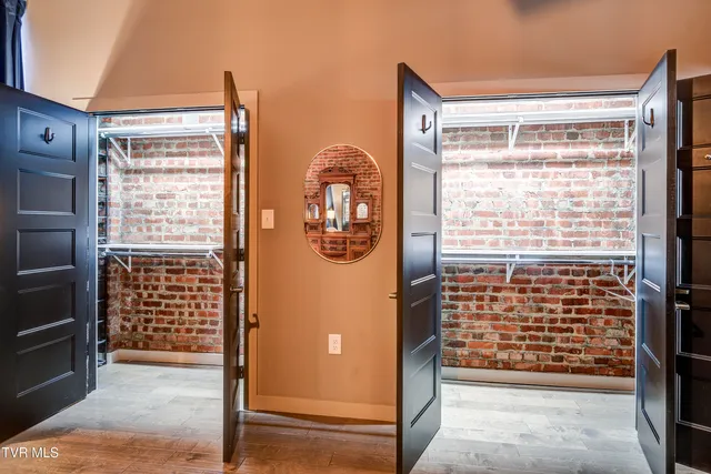 $2,750 | 809 State Street, Unit 301, Bristol, VA 24201