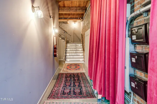 $2,750 | 809 State Street, Unit 301, Bristol, VA 24201