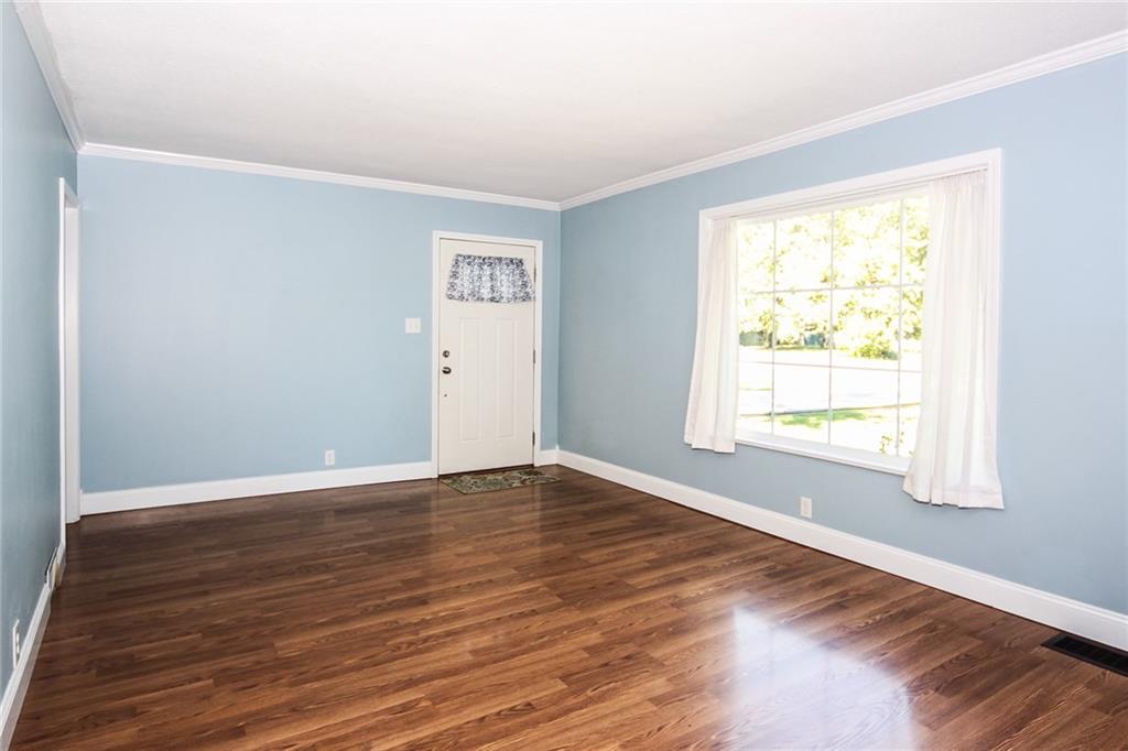 2025 East Thompson Road Indianapolis, IN 46227 - Photo 4 of 24 Gallery Image 4