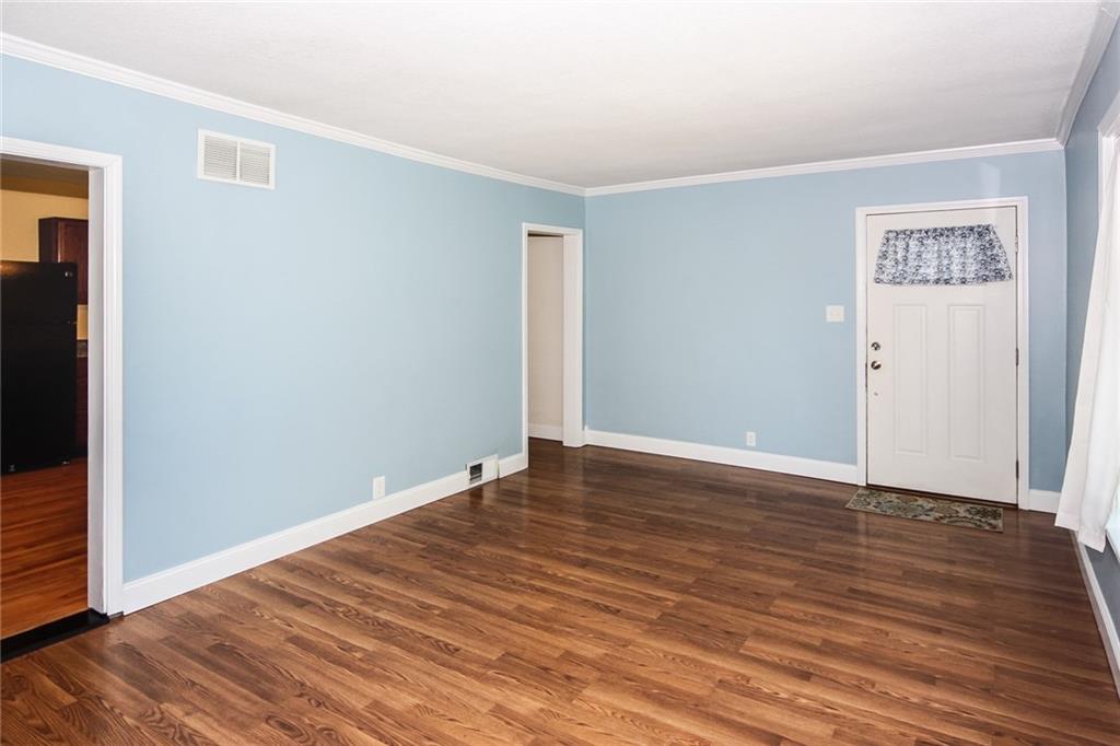 2025 East Thompson Road Indianapolis, IN 46227 - Photo 5 of 24 Gallery Image 5