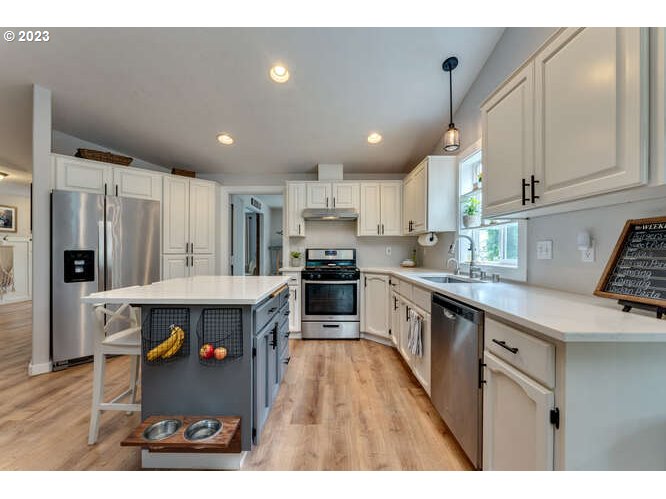 5401 Northwest Jackson Street Camas, WA 98607 - Photo 11 of 34 Gallery Image 11