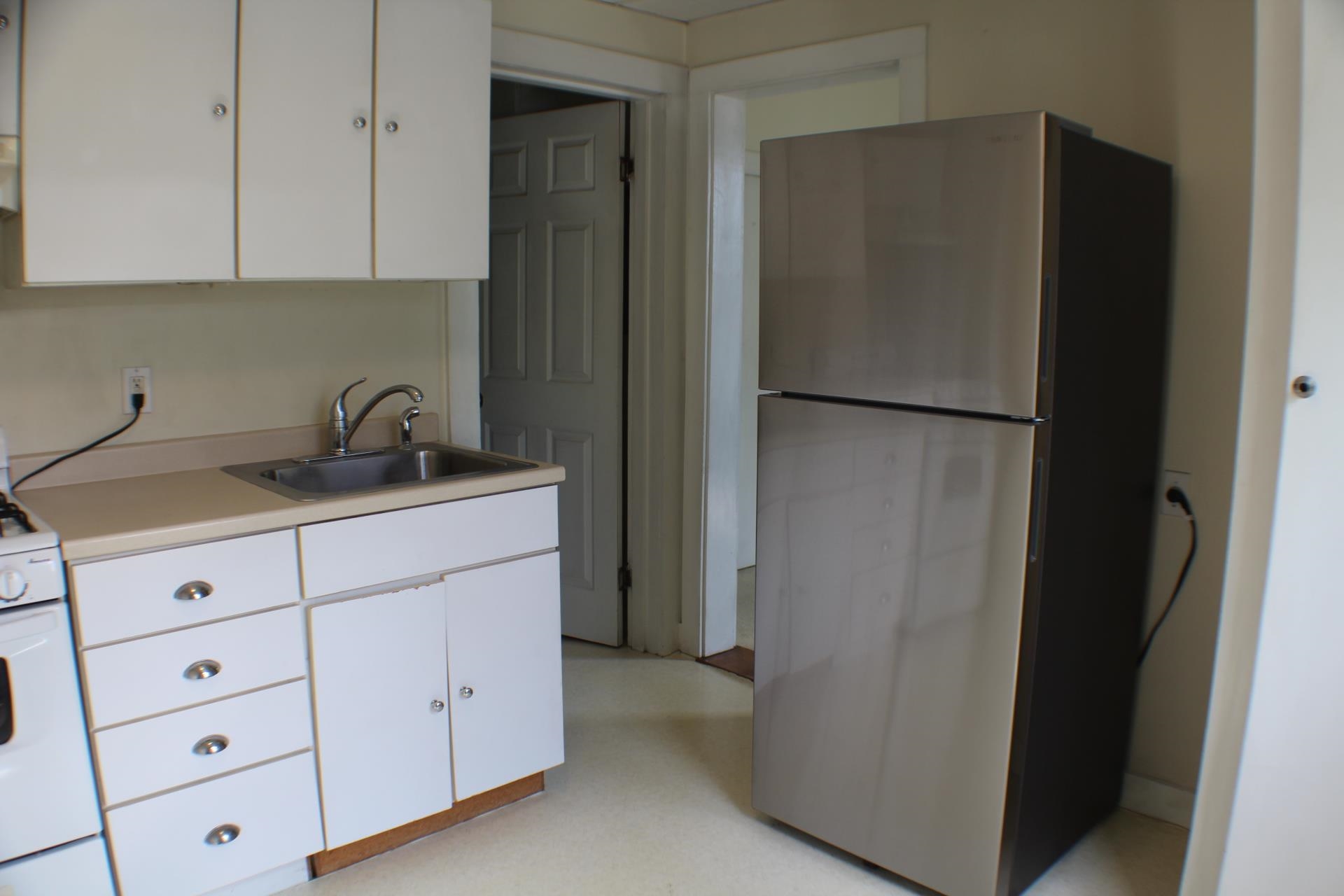 74 South State Street Concord, NH 03301 - Photo 17 of 28