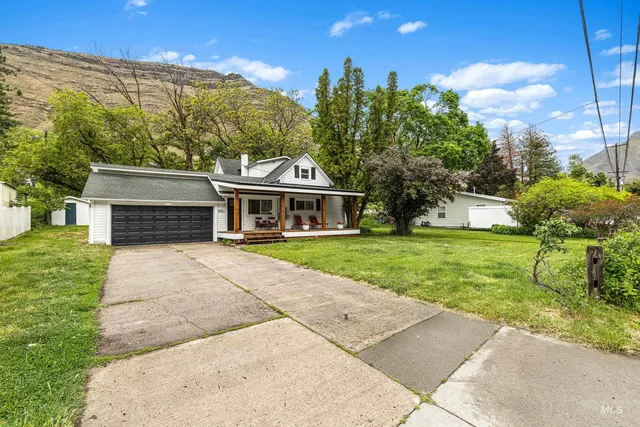 $599,000 | 509 South Main Street, Riggins, ID 83549