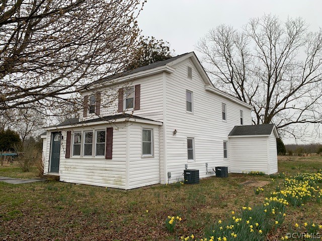 2330 Golden Hill Road Elberon, VA 23846 - Photo 4 of 30 Gallery Image 4