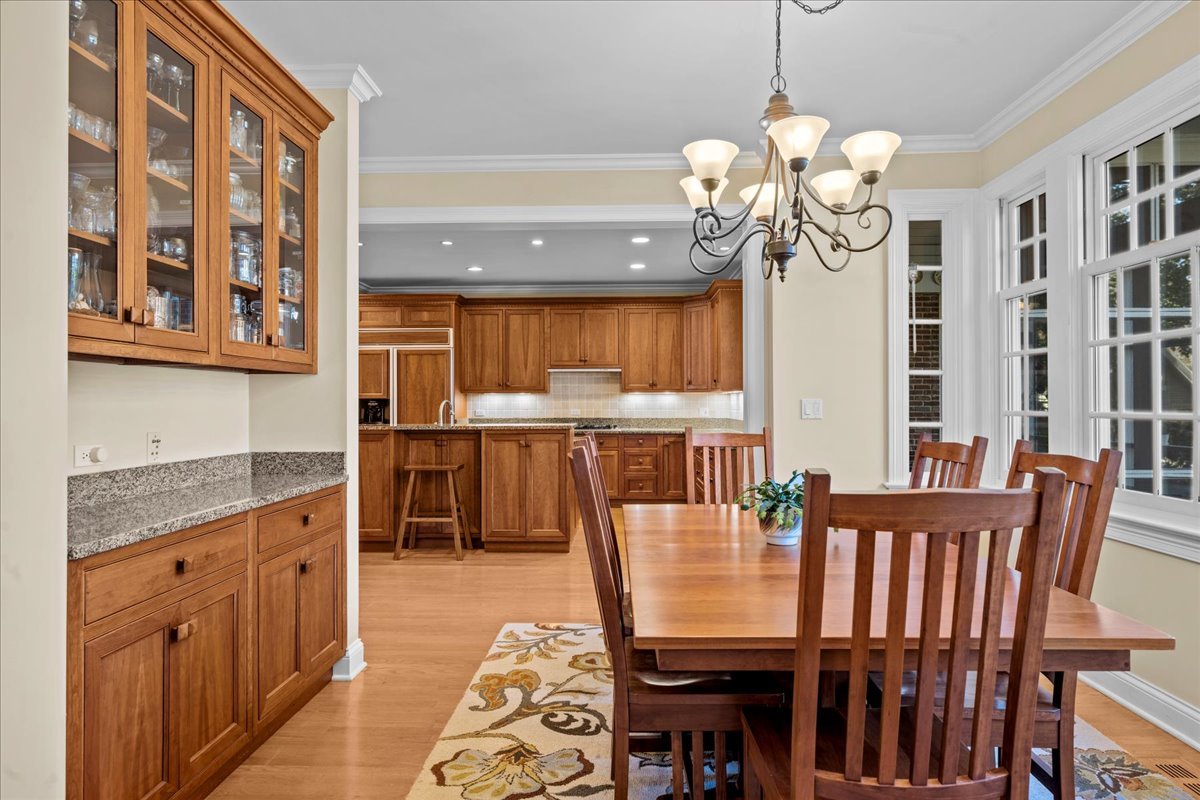 2142 Harrison Street Glenview, IL 60025 - Photo 14 of 64