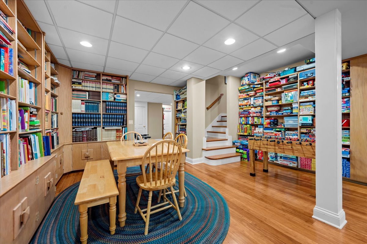 2142 Harrison Street Glenview, IL 60025 - Photo 36 of 64