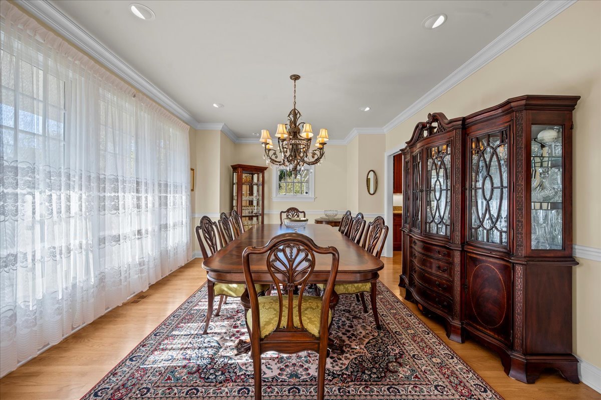 2142 Harrison Street Glenview, IL 60025 - Photo 8 of 64