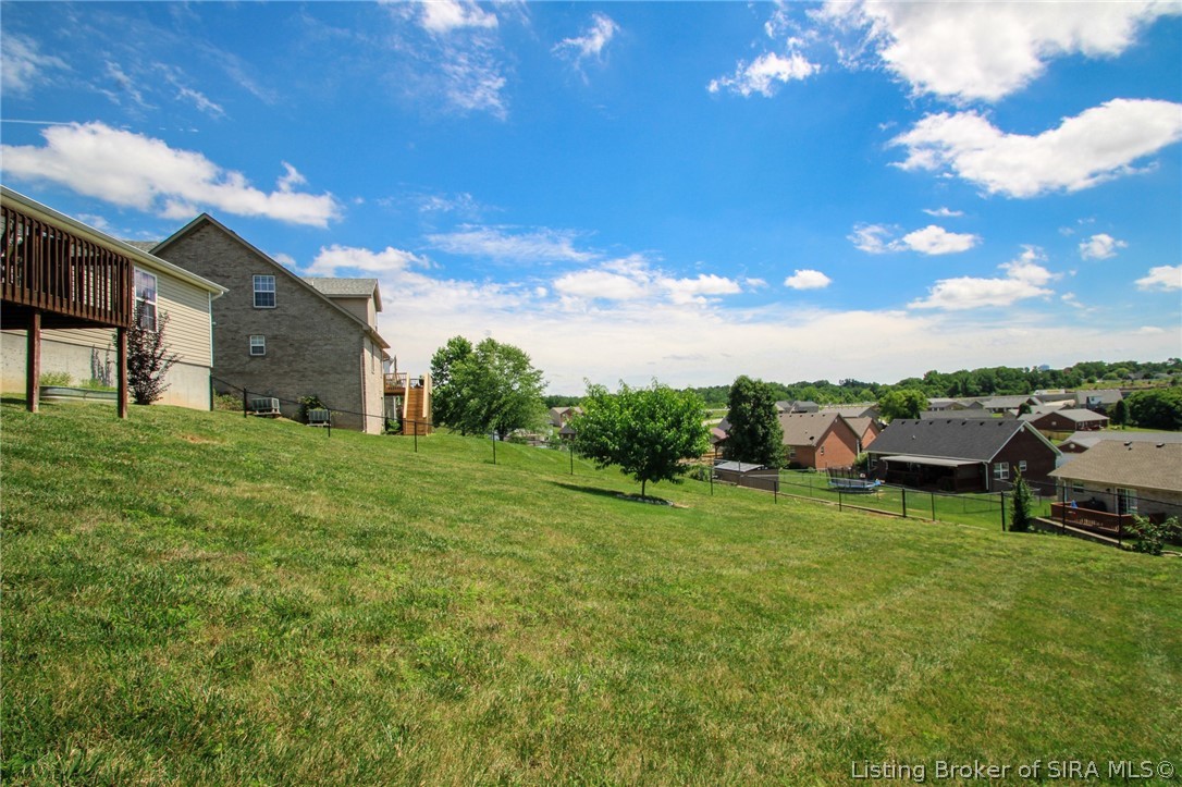 2811 Horse Trail Road Jeffersonville, IN 47130 - Photo 31 of 36