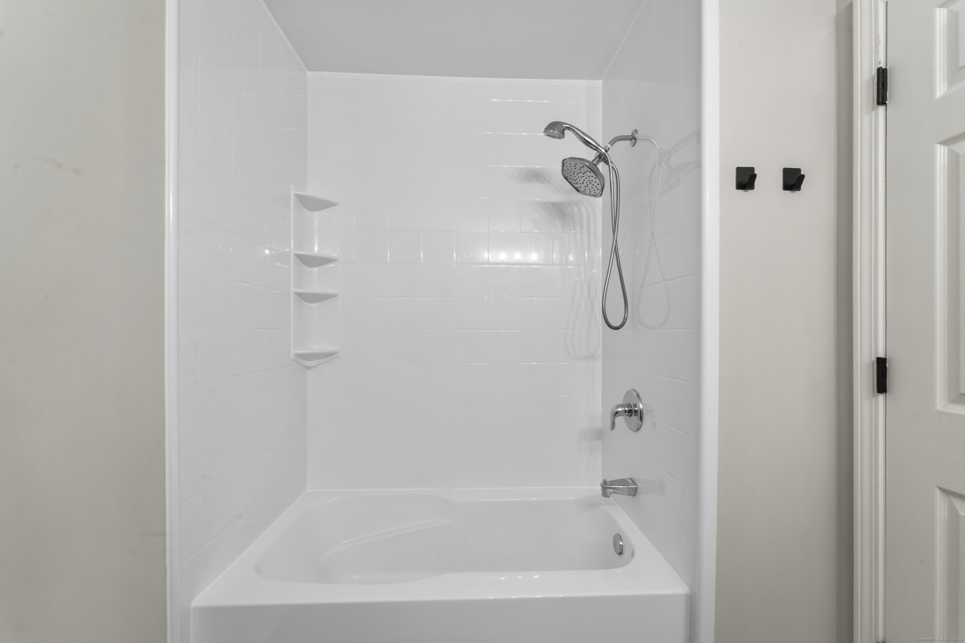 2660 North Avenue, Unit 217 Bridgeport, CT 06604 - Photo 19 of 30