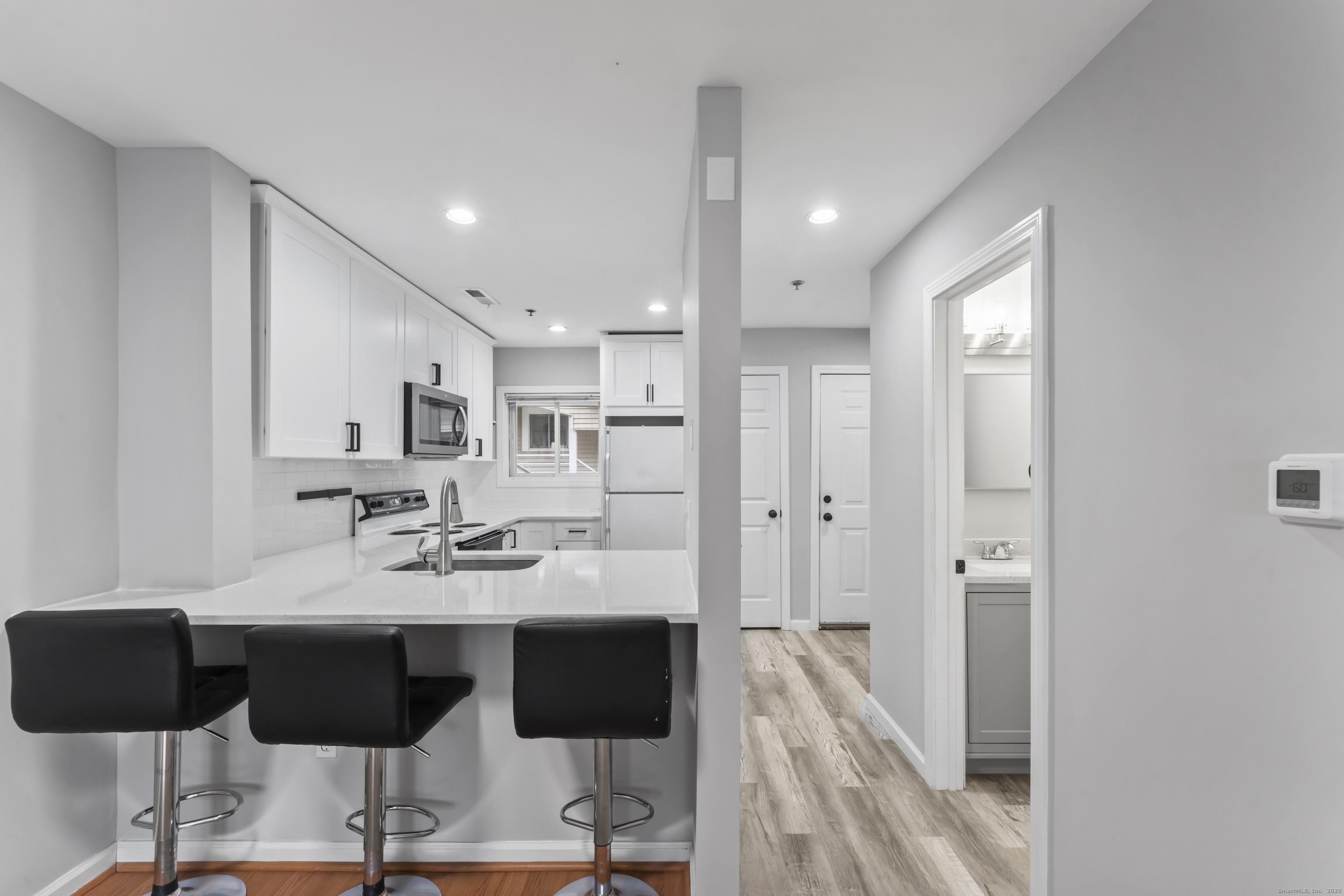 2660 North Avenue, Unit 217 Bridgeport, CT 06604 - Photo 5 of 30