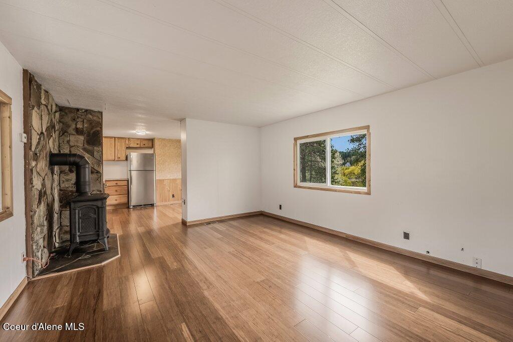 7331 Apache Street Bonners Ferry, ID 83805 - Photo 7 of 23 New Bamboo flooring