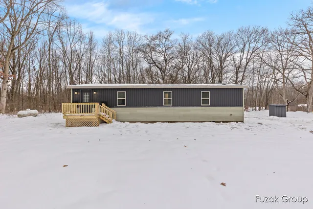 $260,000 | 2226 53rd Street, Fennville, MI 49408