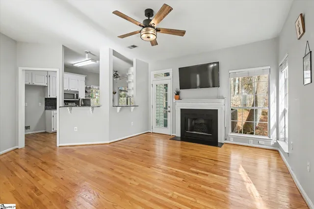 $340,000 | 9 South Penobscot Court, Simpsonville, SC 29681