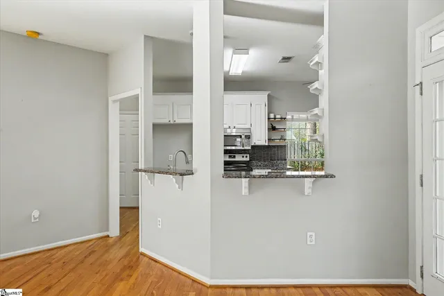 $340,000 | 9 South Penobscot Court, Simpsonville, SC 29681