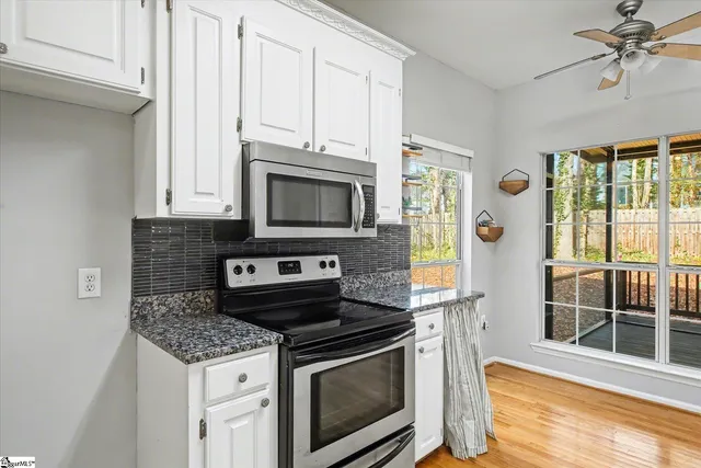 $340,000 | 9 South Penobscot Court, Simpsonville, SC 29681