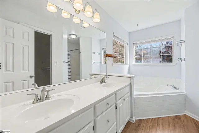 $340,000 | 9 South Penobscot Court, Simpsonville, SC 29681