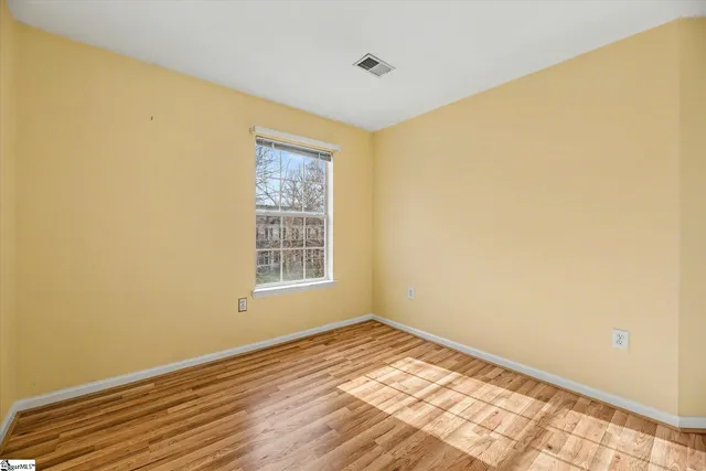 $340,000 | 9 South Penobscot Court, Simpsonville, SC 29681