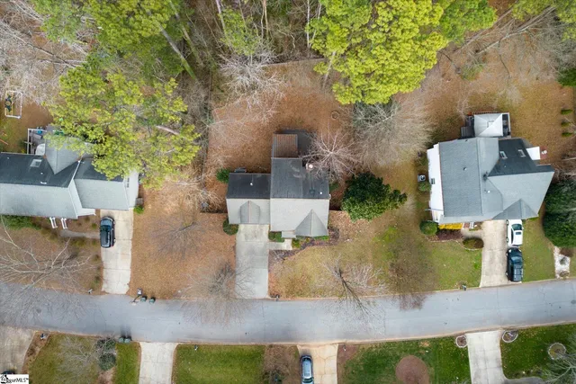 $340,000 | 9 South Penobscot Court, Simpsonville, SC 29681