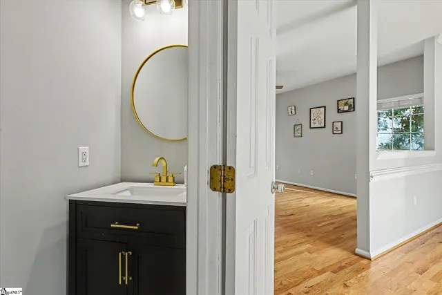 $340,000 | 9 South Penobscot Court, Simpsonville, SC 29681