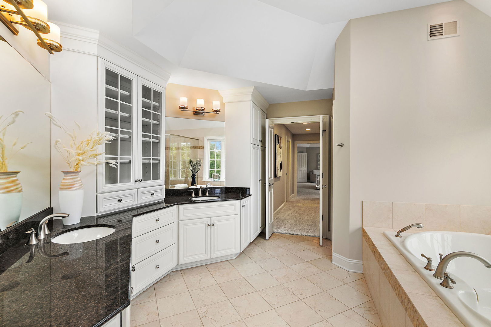 3S412 Saddle Ridge Court Warrenville, IL 60555 - Photo 33 of 76