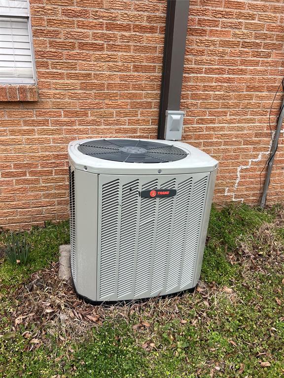 704 East 9th Street Kemp, TX 75143 - Photo 1 of 13