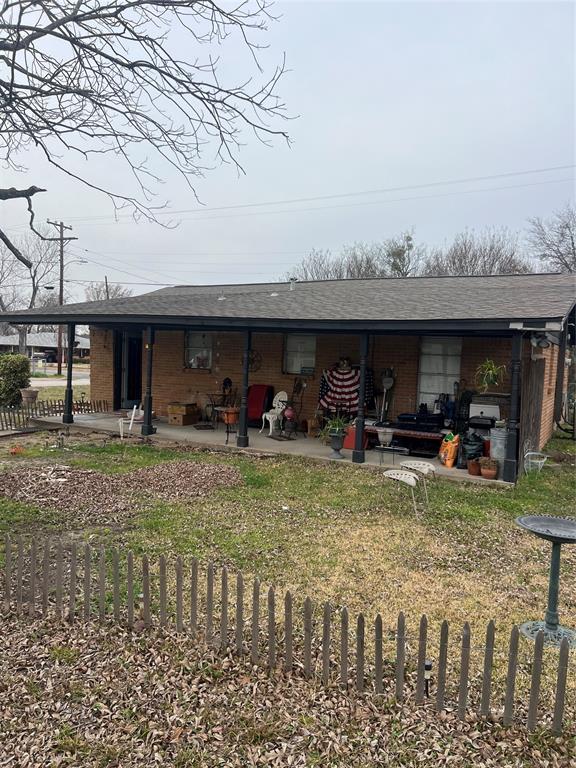704 East 9th Street Kemp, TX 75143 - Photo 3 of 13