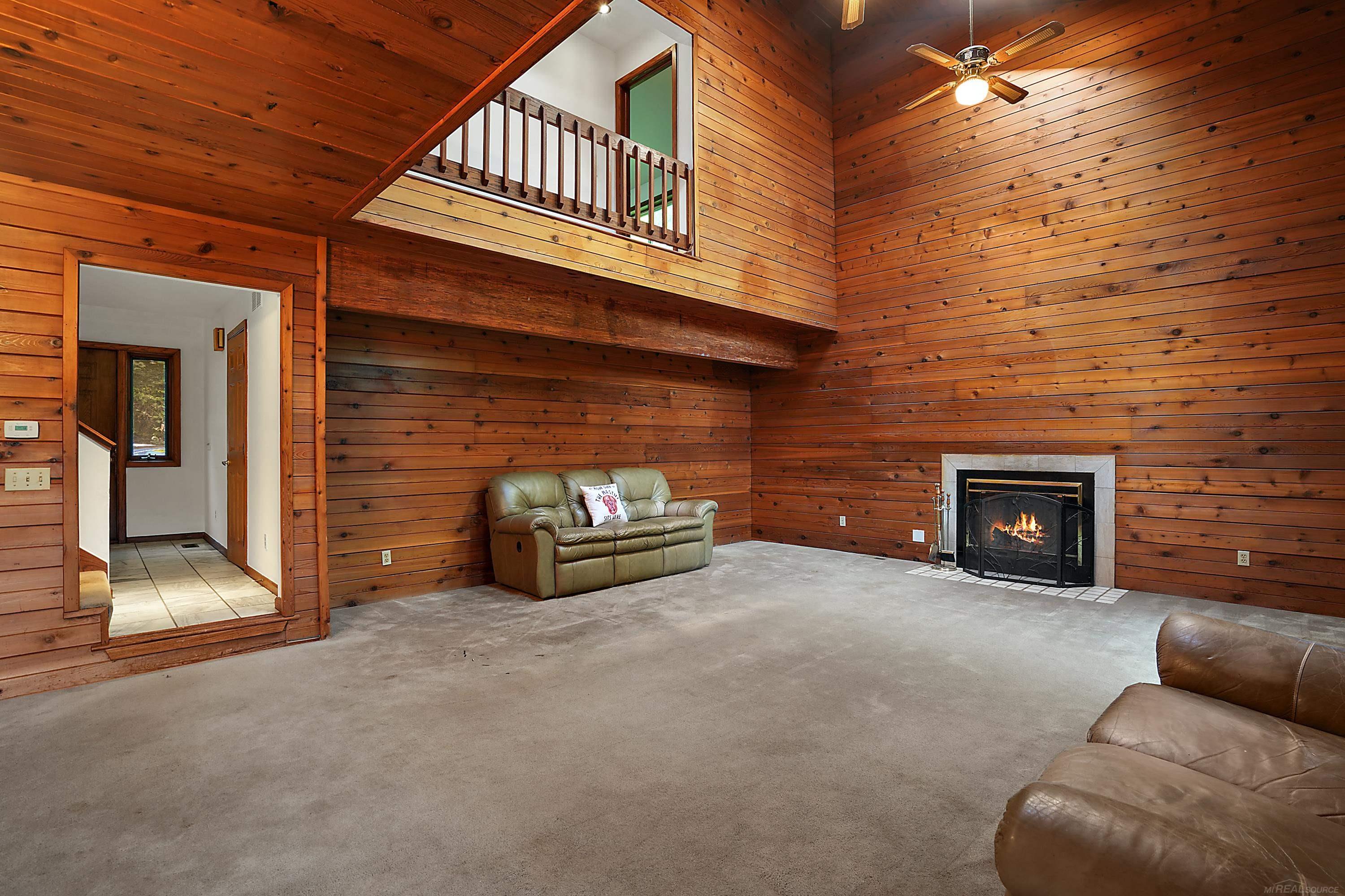 11535 Longden Pinckney, MI 48169 - Photo 7 of 75 50214482-a4ea8f8e-4822-4e45-8f0c-efec67d1fe17.JPG