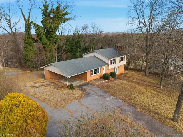 $425,000 | 1625 Brushy Mountain Road, Wilkesboro, NC 28697