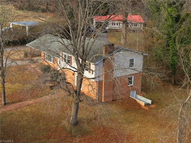 $425,000 | 1625 Brushy Mountain Road, Wilkesboro, NC 28697