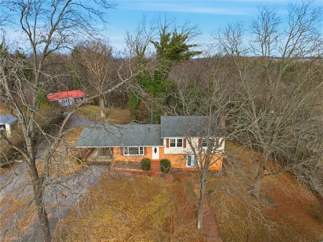 $425,000 | 1625 Brushy Mountain Road, Wilkesboro, NC 28697