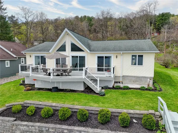 $699,900 | 6061 Bartholomew Drive, Canadice, NY 14471