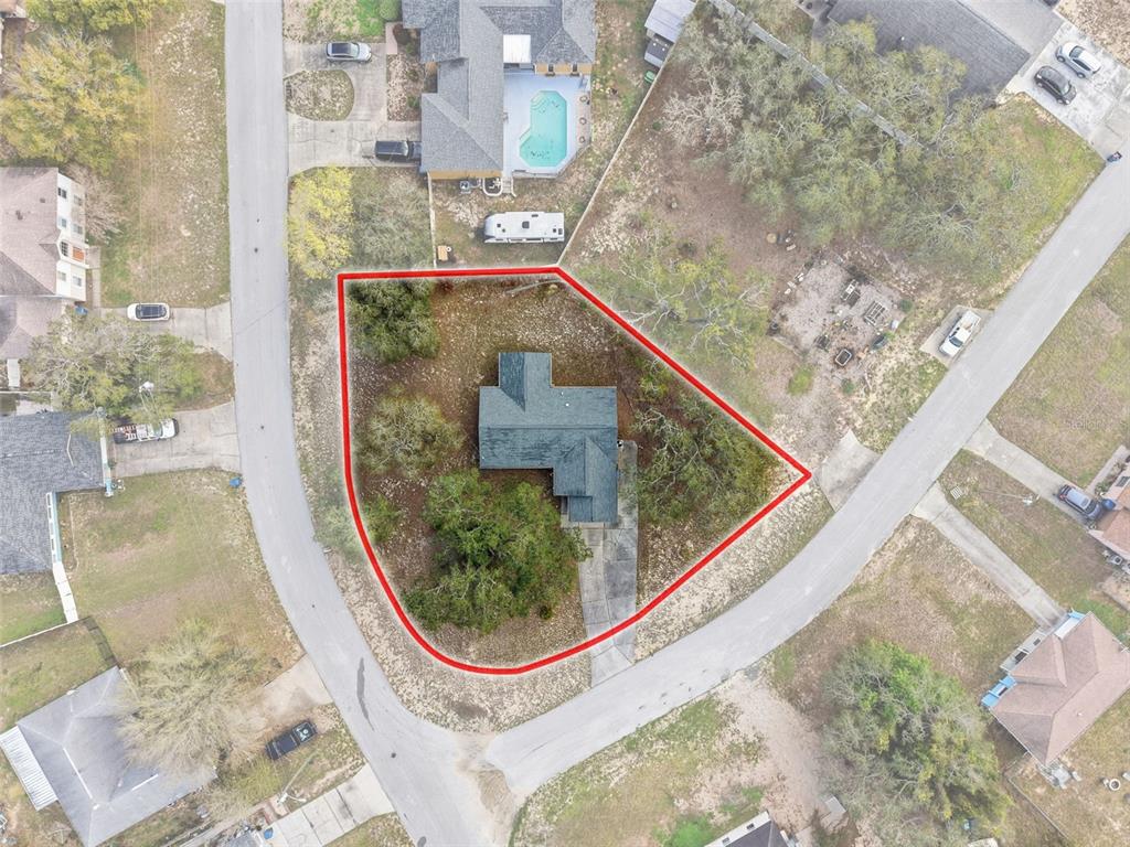12229 Cedro Street Spring Hill, FL 34609 - Photo 5 of 50