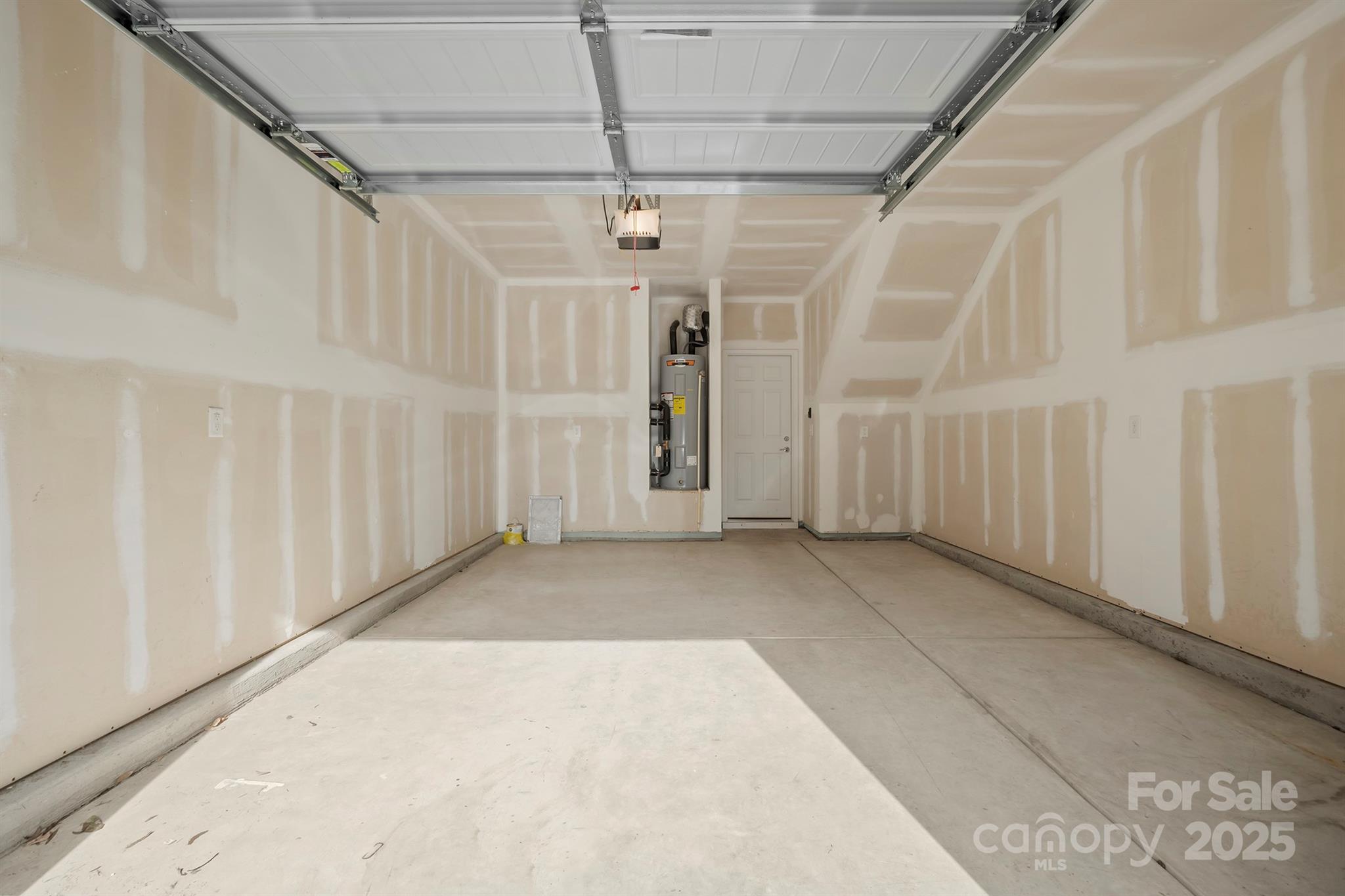 4018 Capital Ridge Charlotte, NC 28205 - Photo 35 of 36 Gallery Image 35
