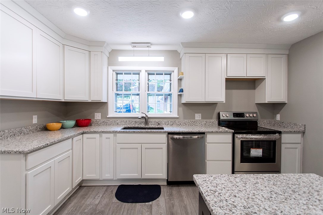 3314 East Smith Road Medina, OH 44256 - Photo 9 of 35 Gallery Image 9