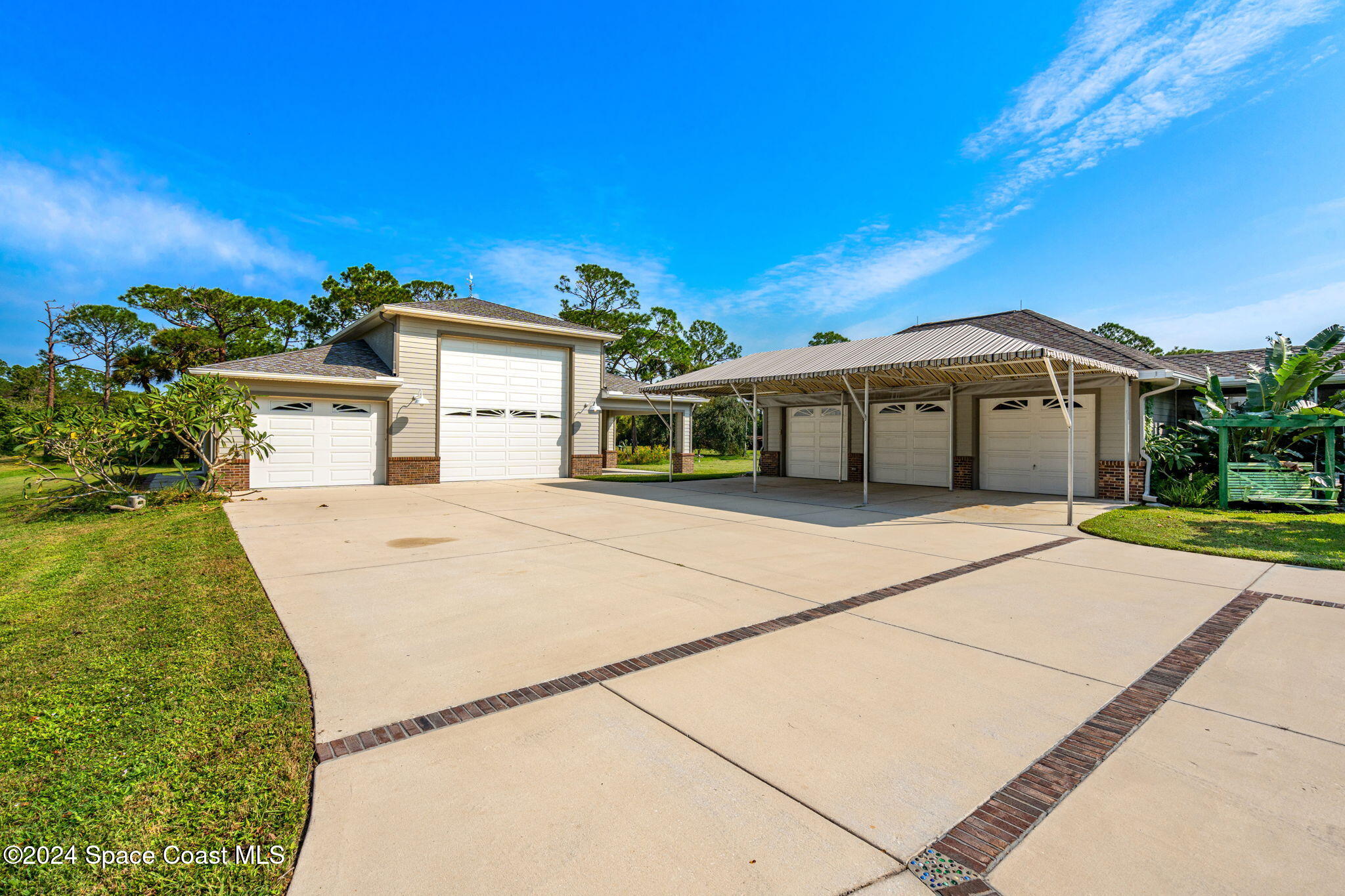 4650 Rayburn Road Cocoa, FL 32926 - Photo 68 of 81 three car and RV garages