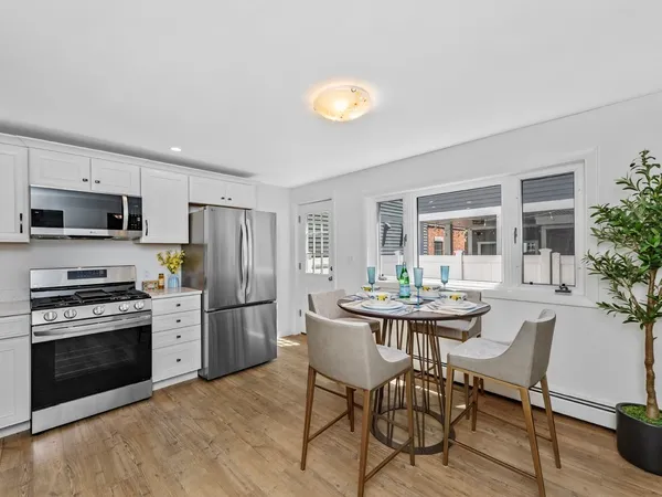 $1,095,000 | 18 R Polk Street, Boston, MA 02129
